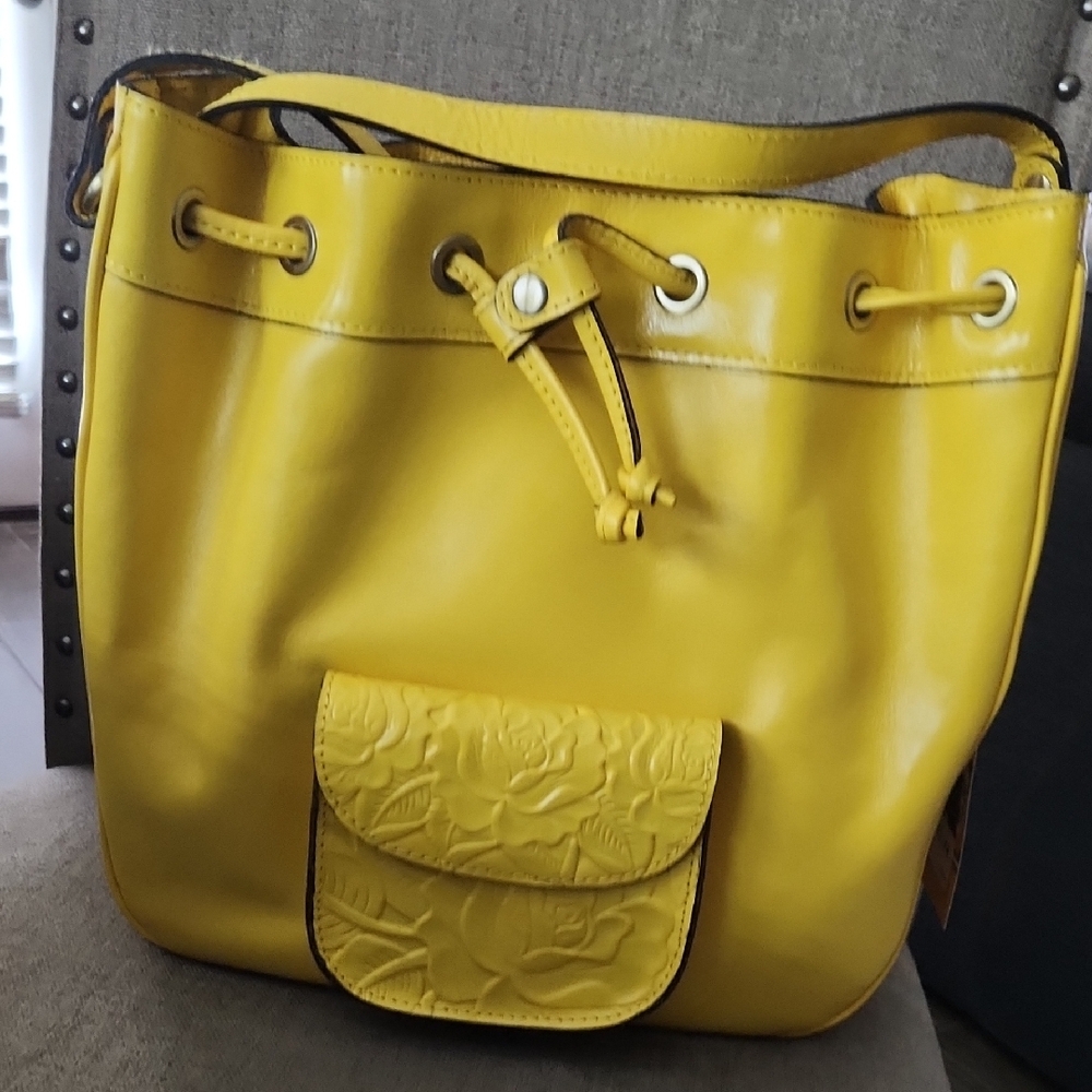 PATRICIA NASH Giorgia Yellow Leather Drawstring Crossbody Bucket  Bag New FLAWED